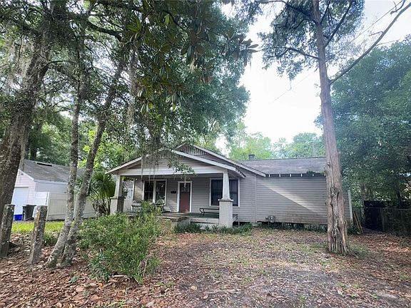 4th image of 907 NW 11th Ave