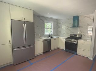 16 Treat Ave #2, Stamford, CT 06906