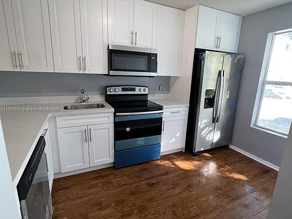 3rd image of 2206 SW 81st Ave #2206