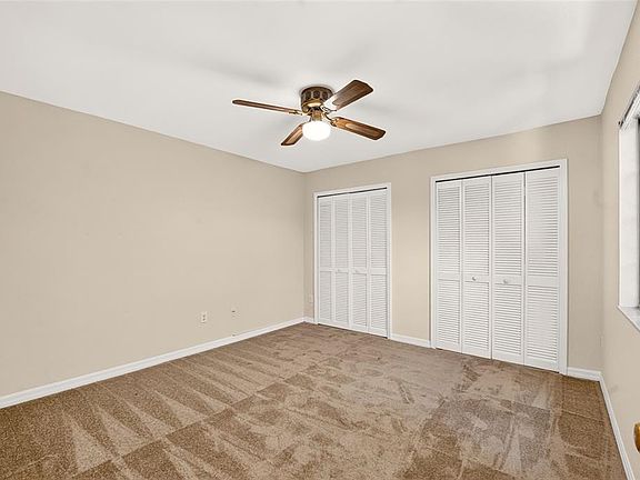 4th image of 924 SW 57TH DRIVE