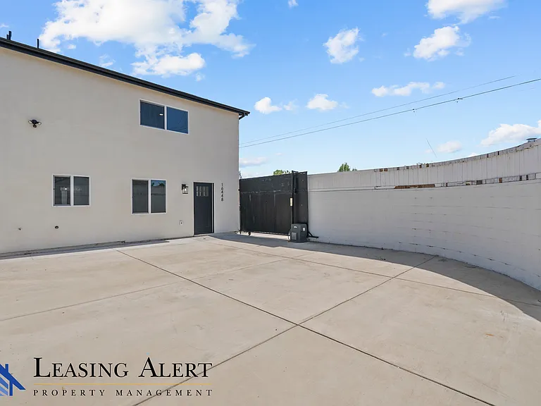 16446 Lassen St — Photo 1