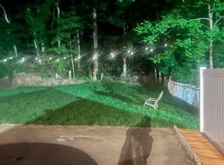 (Undisclosed Address), Branford, CT 06405