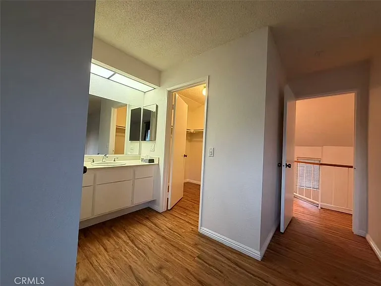 1402 Millcreek — Photo 9
