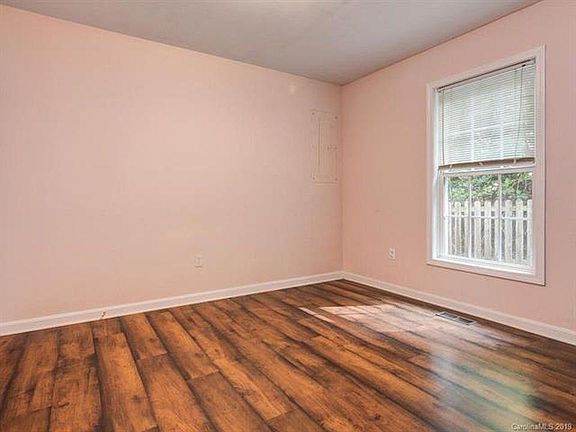 2nd downstairs bedroom