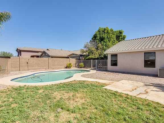 5th image of 20445 N 36th Dr