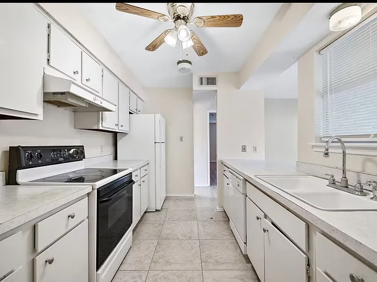 4509 Altamesa Blvd #4511 — Photo 1