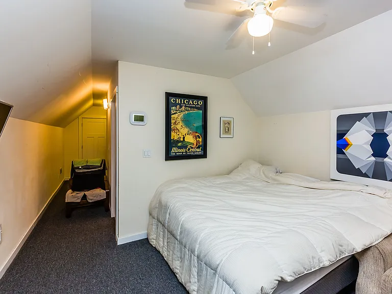 1829 N Hermitage Ave #2 — Photo 9
