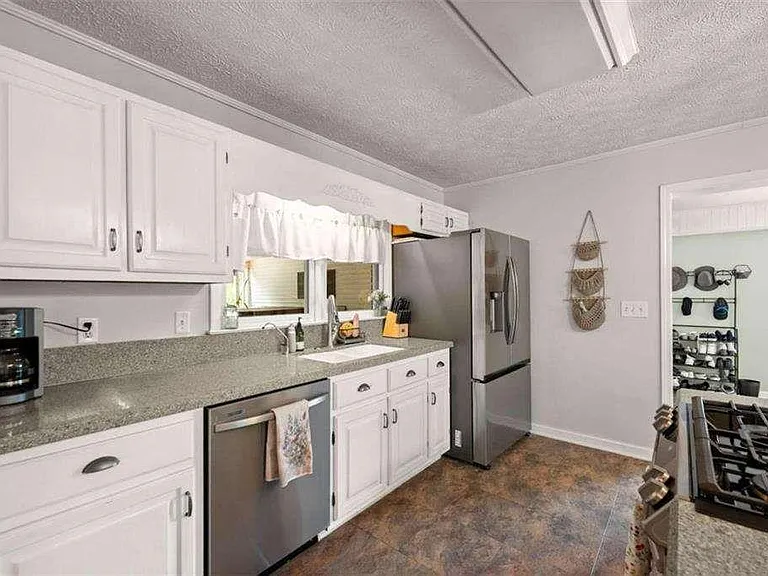 2110 Prather Bridge Rd — Photo 21