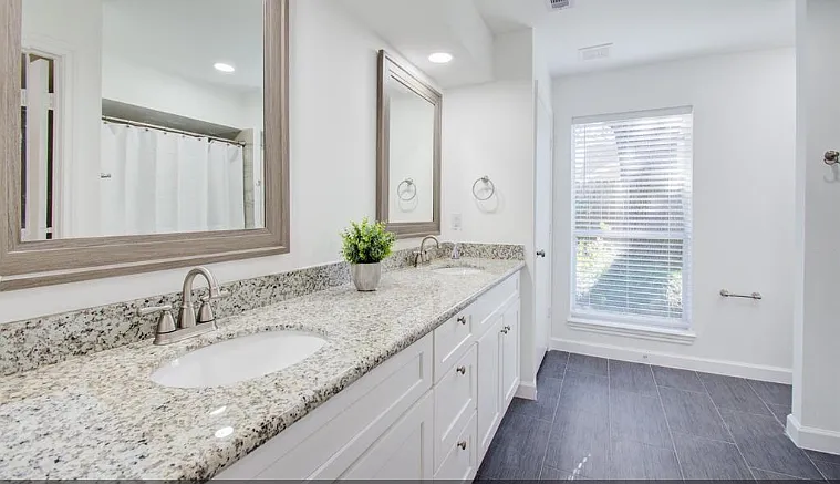 15623 Sandy Hill Dr — Photo 17