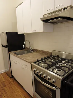 Rented by City & Suburban | media 27