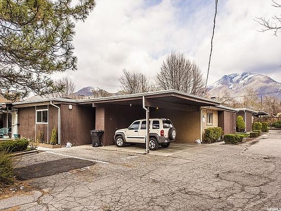3rd image of 3399 S Pioneer St