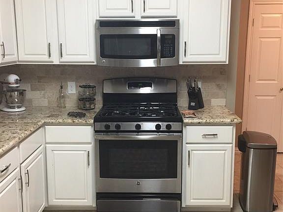 4th image of 3272 Berzin Ct