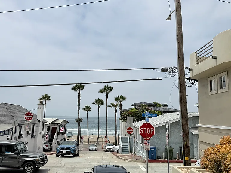 4006 Ocean Dr — Photo 19