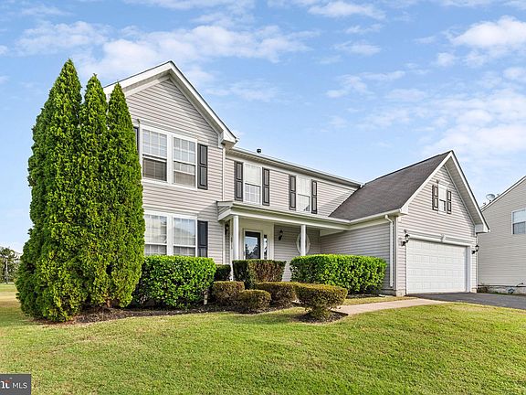 2nd image of 6913 S Dewey Ct