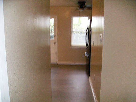 4th image of 260 Government Ave #B