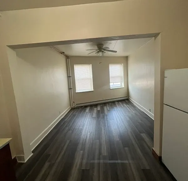 150 N Main St #9 — Photo 2