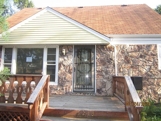 1st image of 5213 Alexander Pl