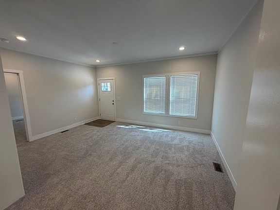 5th image of 296 Forest Lake Rd