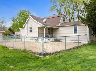 211 S Douglas St, Elwood, IL 60421