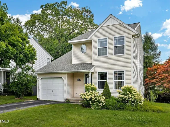 25B Mapleridge Avenue, Halfmoon, NY 12065