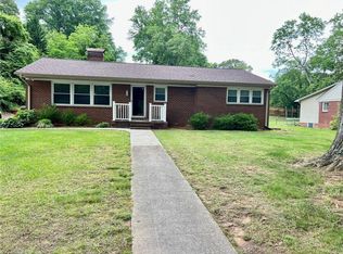 812 Russell Ave, Reidsville, NC 27320