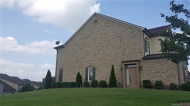 2nd image of 2286 Eversham Dr NW