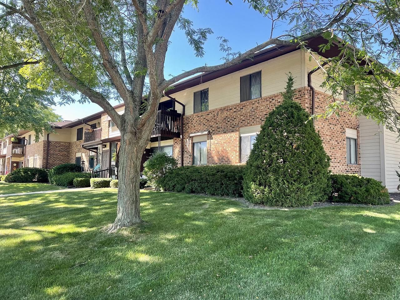 345 Park Hill DRIVE UNIT H, Pewaukee, WI 53072 Zillow