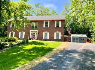 S84W32291 Jericho Rd, Mukwonago, WI 53149