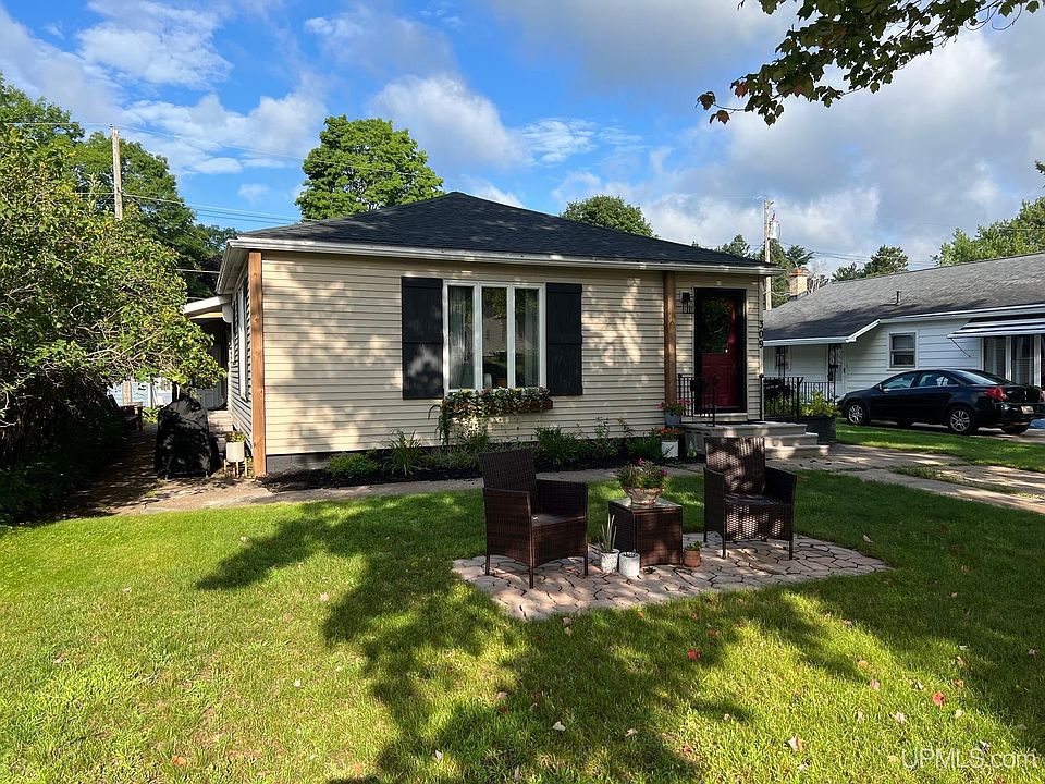 309 Lane Ave, Kingsford, MI 49802 Zillow