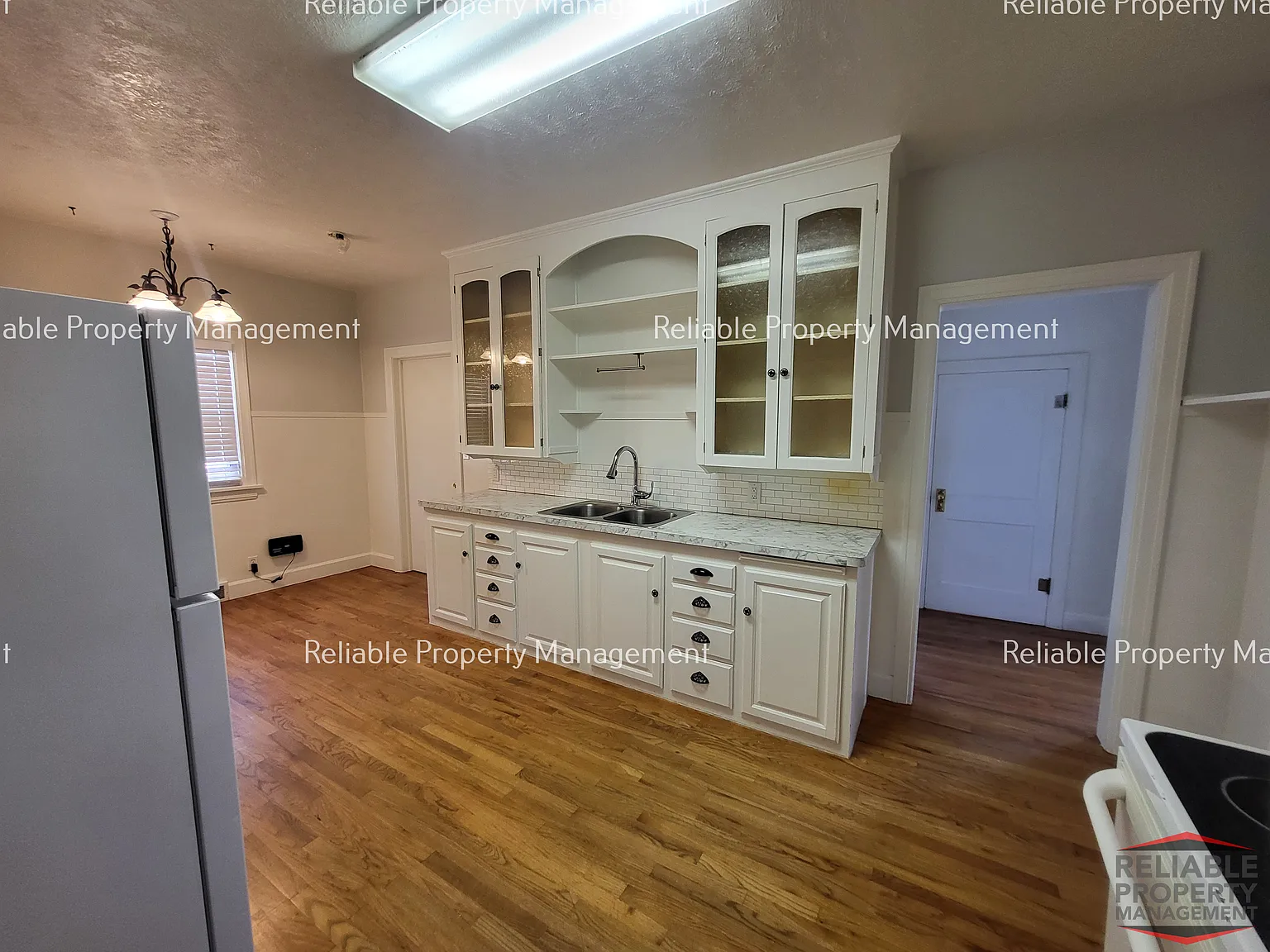 2 bed, $1,195 — Photo 3