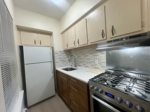 239 Crescent Ln APT 1, Cliffside Park, NJ 07010