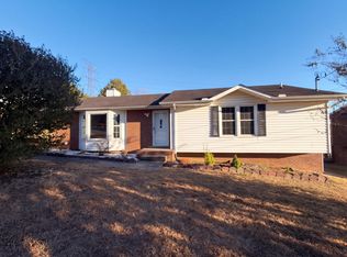157 Hillside Dr, Hendersonville, TN 37075