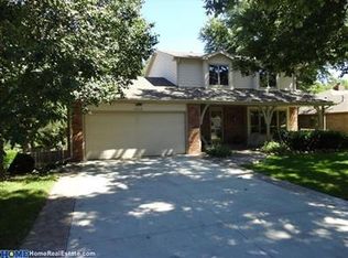 4118 Boulder Dr, Lincoln, NE 68516