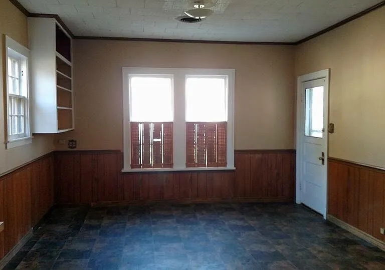 102 Pine St — Photo 9