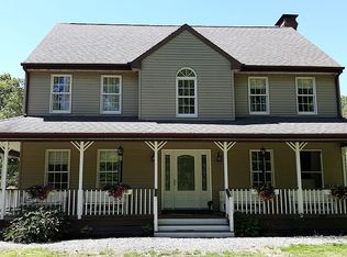 6 Tarklin Hill Rd, Voluntown, CT 06384