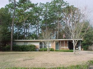 6277 Hilltop Rd, Pensacola, FL 32504