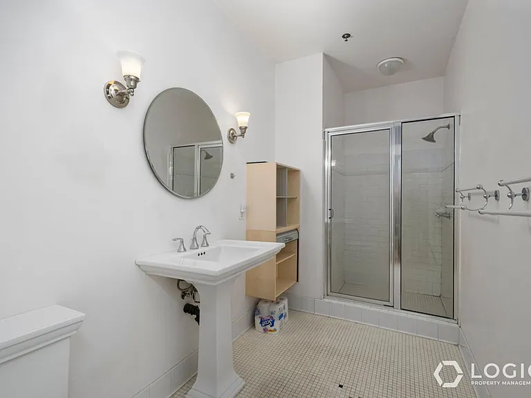 159 W Broadway #304 — Photo 13