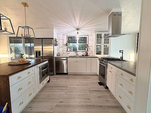 4th image of 20683 Waalew Rd Space B45