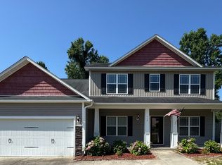 112 Palmate Ct, Linden, NC 28356