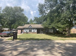 2400 Briargate Dr, Gautier, MS 39553