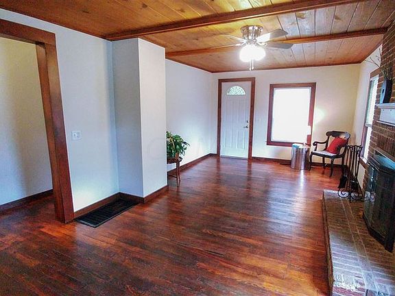 4th image of 872 Midland Ave