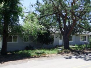 868 Little Valley Rd, Roseburg, OR 97471