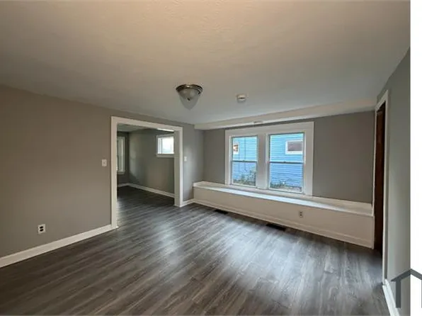 7804 Force Ave, Cleveland, OH 44105