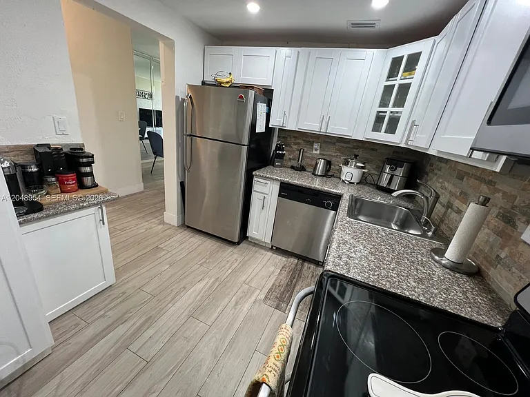 1470 NE 125th Ter #509 — Photo 9