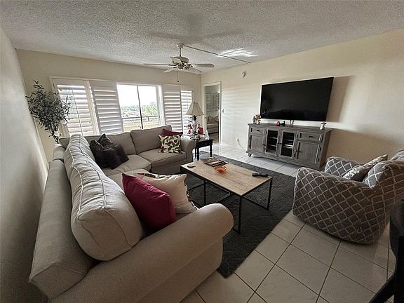 5th image of 401 Briny Avenue #714