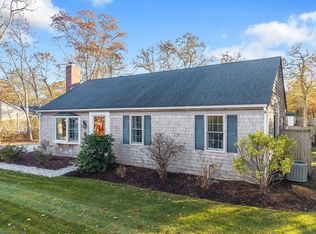 27 Fairview Dr, South Chatham, MA 02659