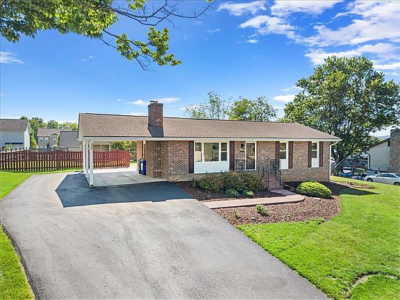 2nd image of 180 Henley Dr