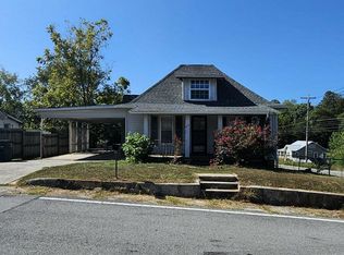 415 Town Creek St, Sparta, TN 38583