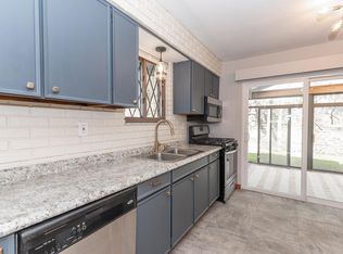 689 Union Avenue Ext, Pittsburgh, PA 15229