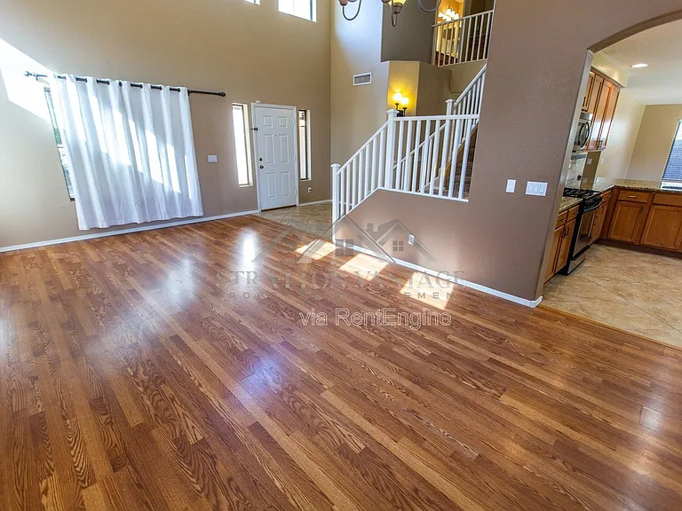 4323 E Ivanhoe St — Photo 8